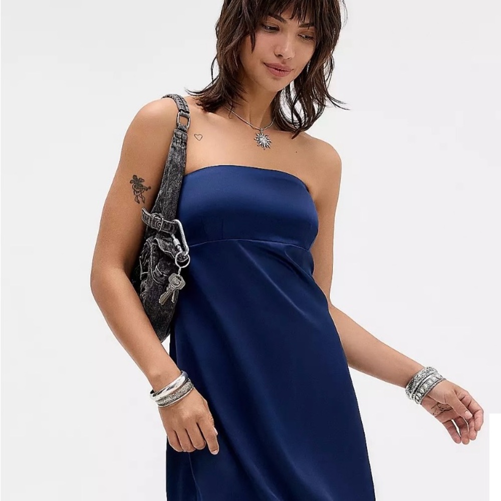 NWOT URBAN OUTFITTERS SATIN BABYDOLL MINI DRESS